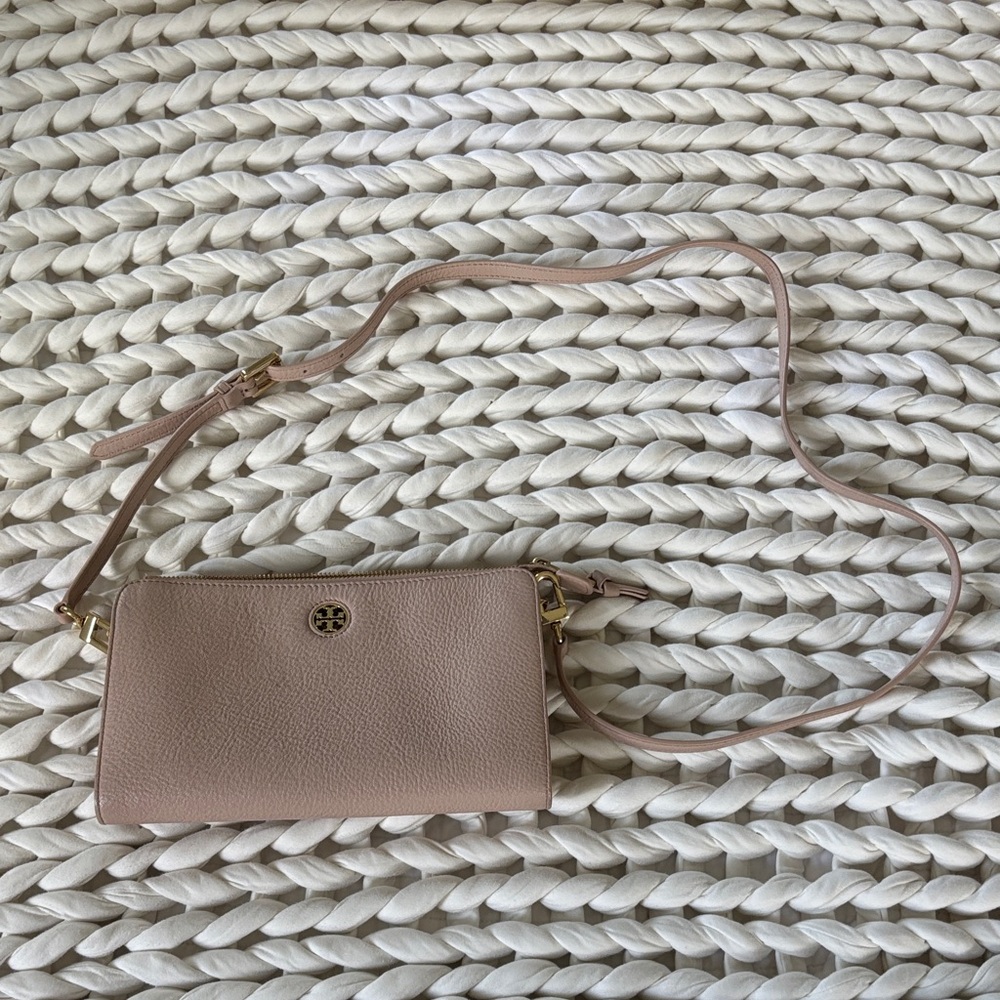 Tory Burch Blush Leather Crossbody Bag Used Excellent condition
